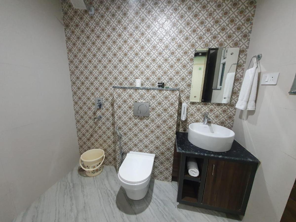 فندق Kds Residency نويدا الكبرى المظهر الخارجي الصورة