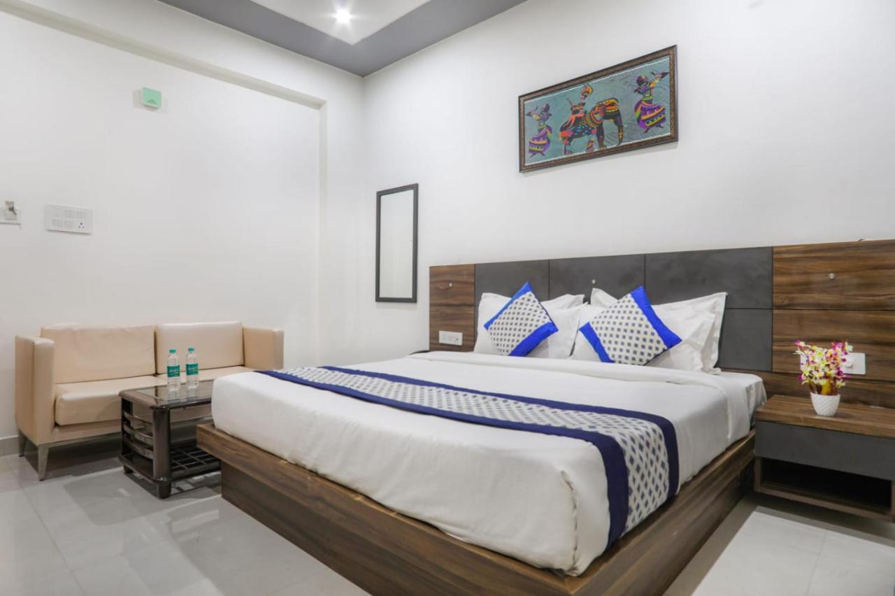 فندق Kds Residency نويدا الكبرى المظهر الخارجي الصورة