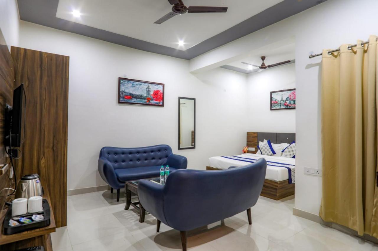 فندق Kds Residency نويدا الكبرى المظهر الخارجي الصورة